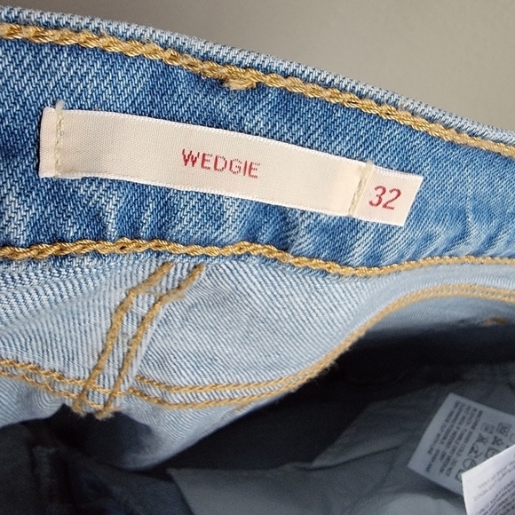 Levi's Premium Wedgie in Tango Talks size 32 NWT - Picture 6 of 7